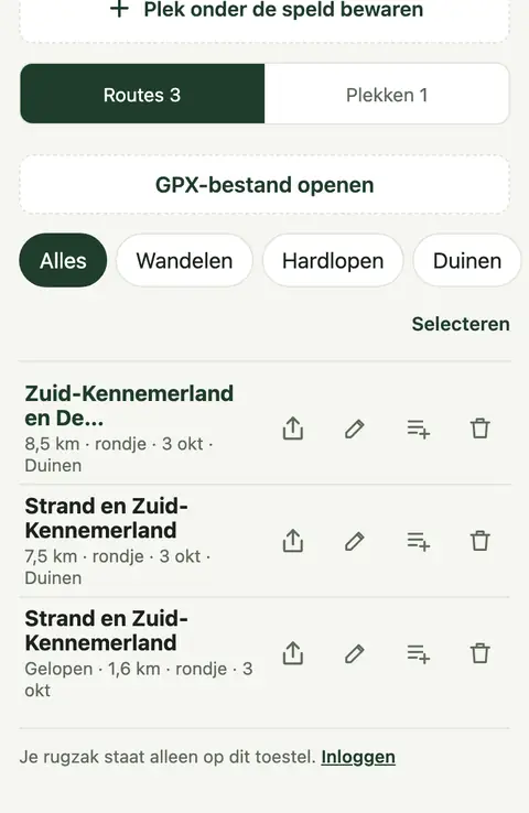 De rugzak met routes en lijsten
