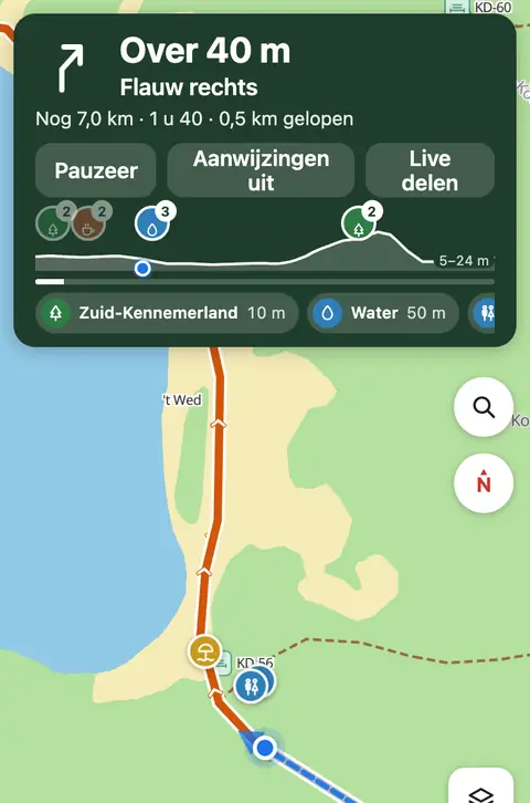 Onderweg: de volgende afslag, nog 7 km, het hoogteprofiel